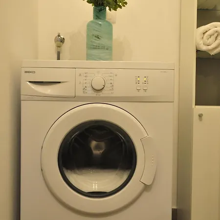 Lägenhet Confortevole Dimora Sul Po Borgo Medievale *