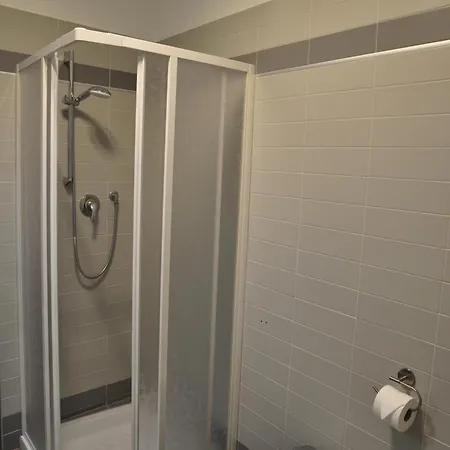 Confortevole Dimora Sul Po Borgo Medievale 아파트 *